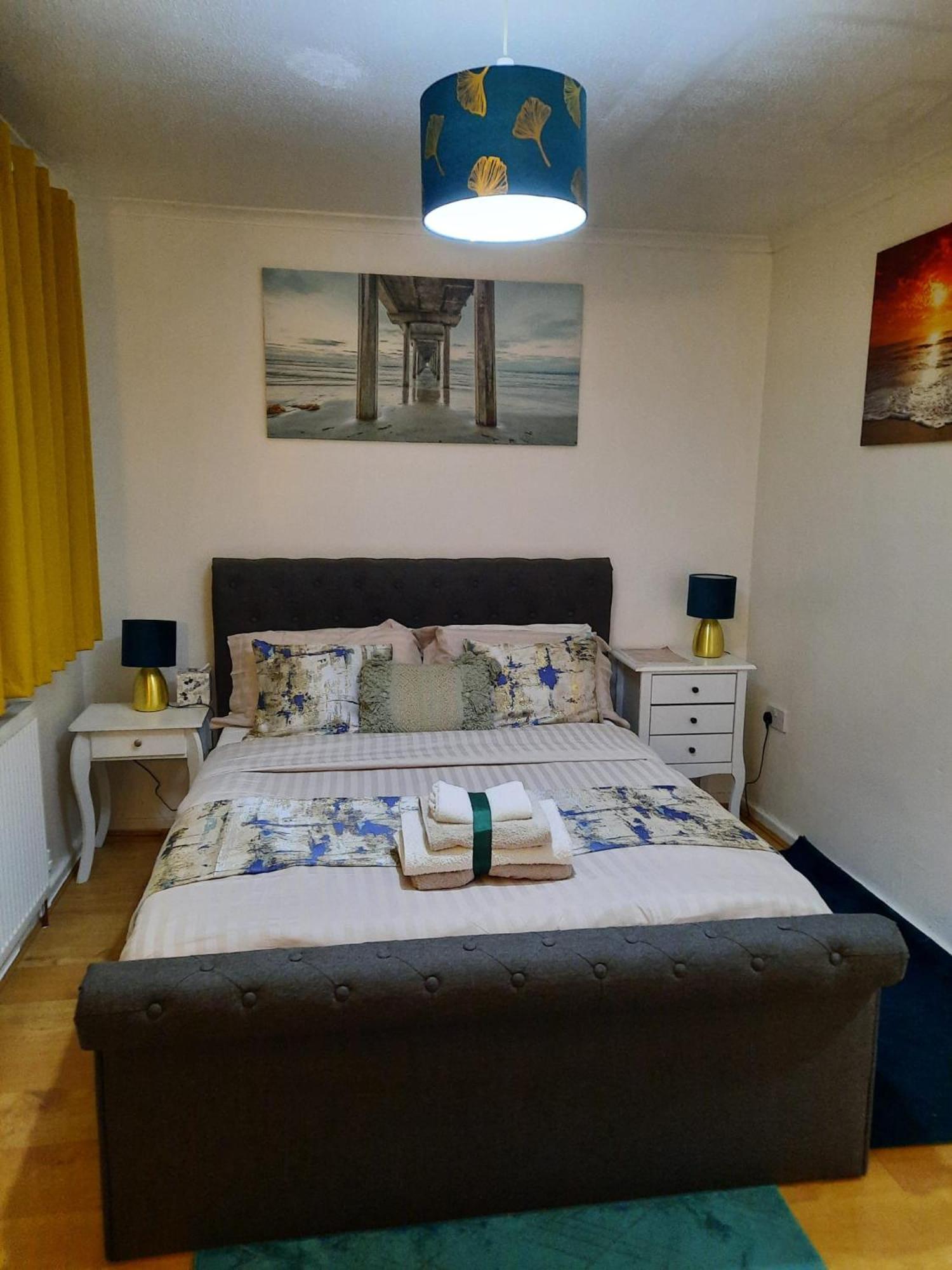 Lovely 2-Bed House In The Heart Of Woodhouse Leeds Leeds  Luaran gambar