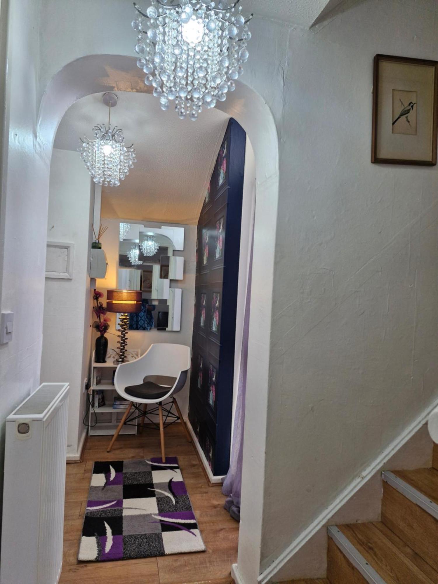 Lovely 2-Bed House In The Heart Of Woodhouse Leeds Leeds  Luaran gambar